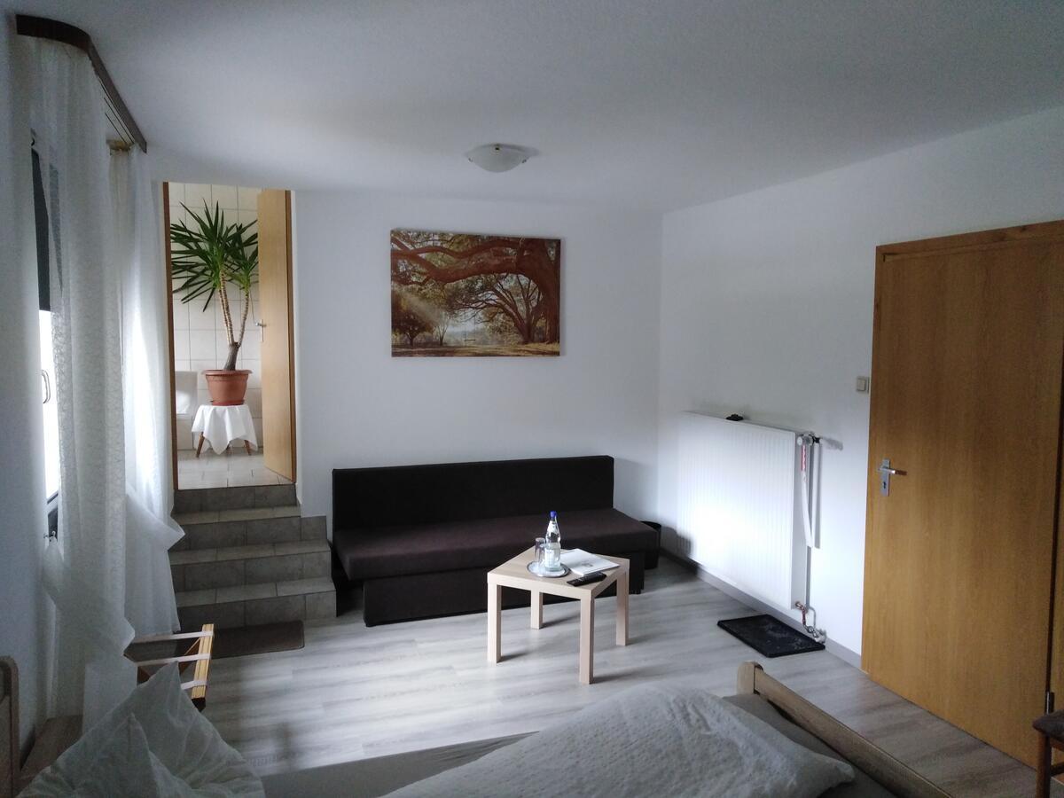 Zimmer Ohne Fruehstueck In Der Forellenzucht ブルゲン エクステリア 写真