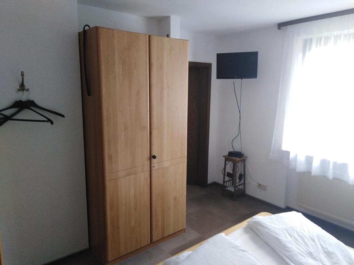 Zimmer Ohne Fruehstueck In Der Forellenzucht ブルゲン エクステリア 写真